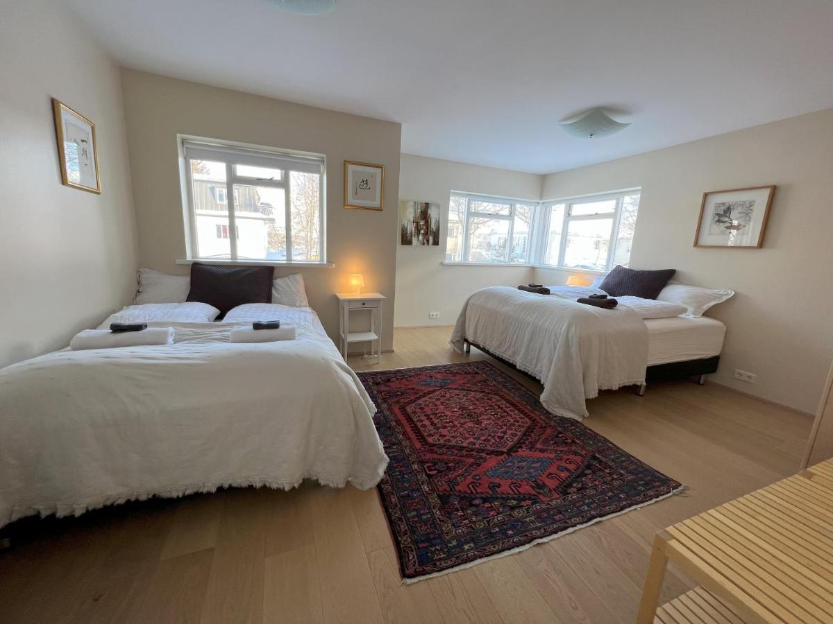 Guesthouse Akureyri - Apartments Near Down Town المظهر الخارجي الصورة